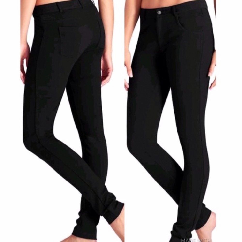 Athleta Ponte Skinny Pant in Black